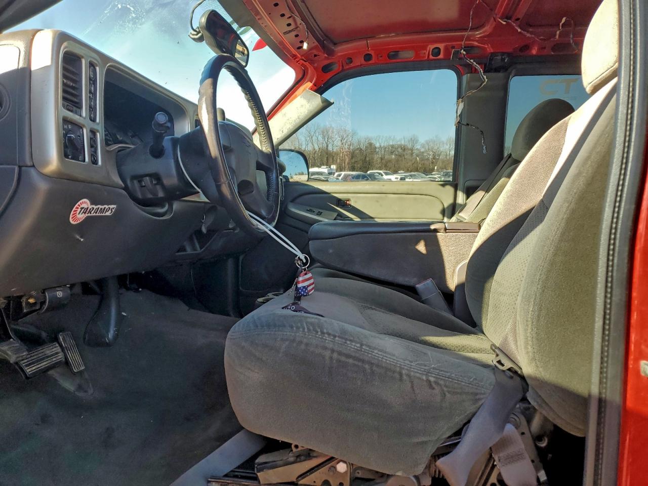 Chevrolet Silverado K1500 Image 11