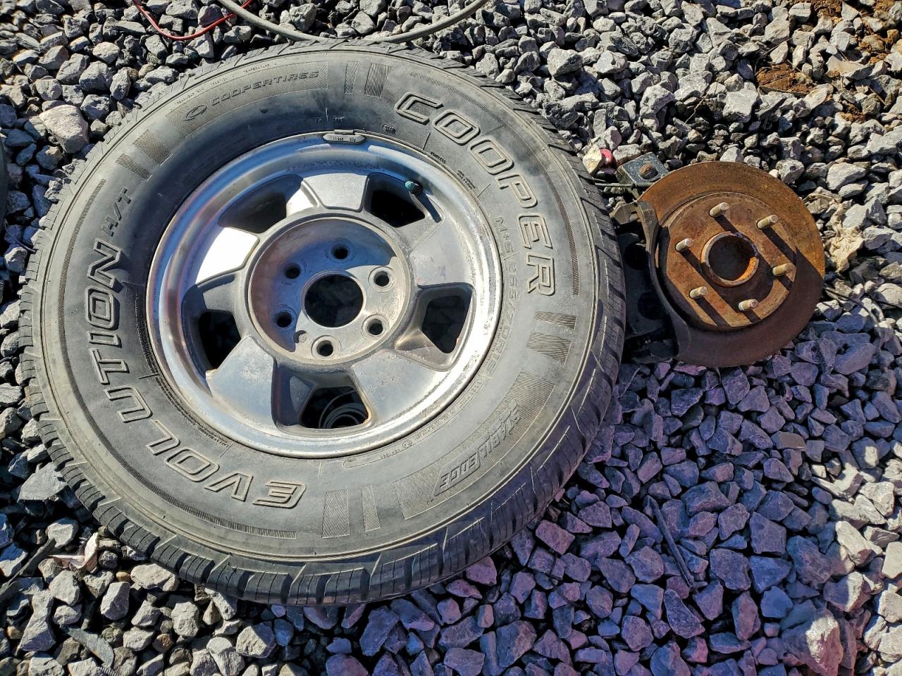 Chevrolet Silverado K1500 Image 5