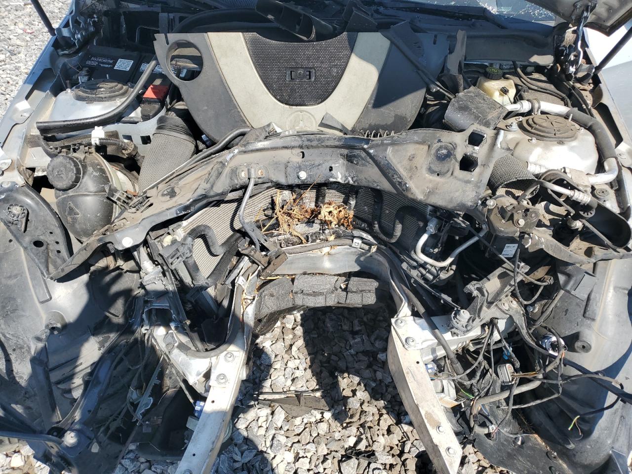 Mercedes-Benz E-Class 350 4matic Image 11