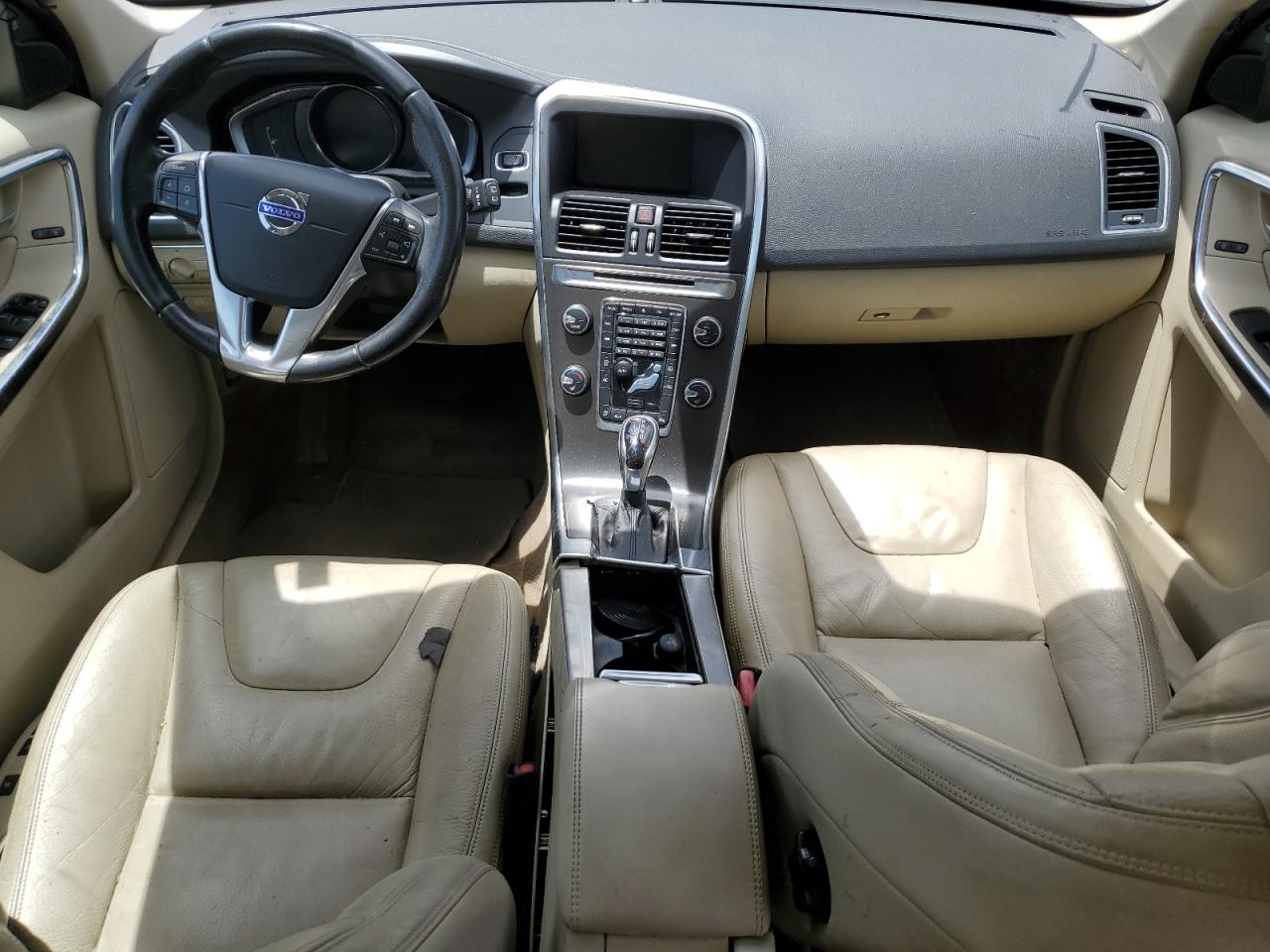 Volvo XC60 3.2 Image 8