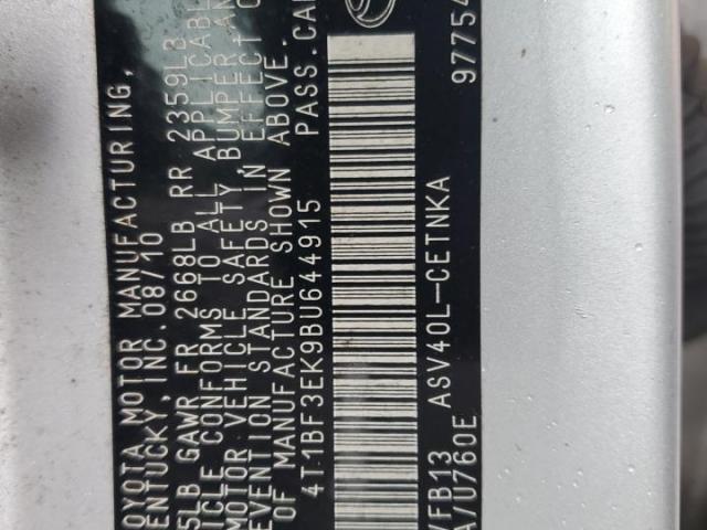 Toyota Camry Base Image 2