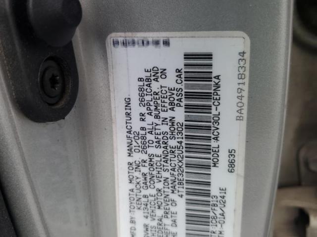 Toyota Camry Le Image 5