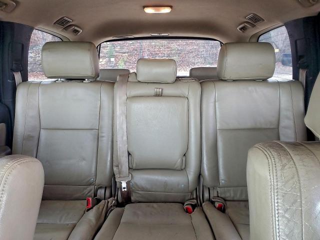 Toyota Sequoia Sr5 Image 6