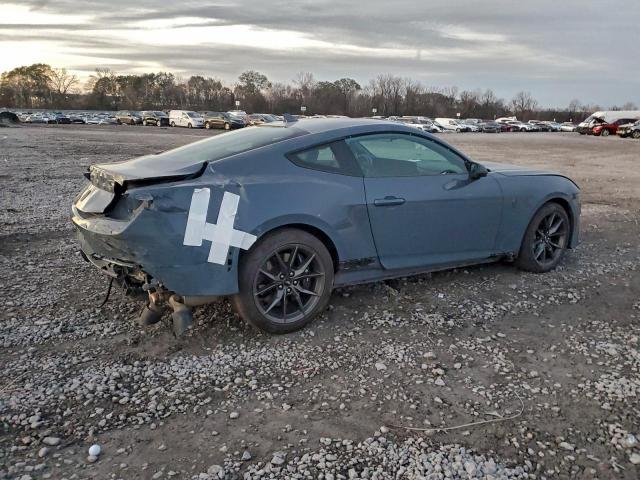 Ford Mustang Dark Horse Image 2