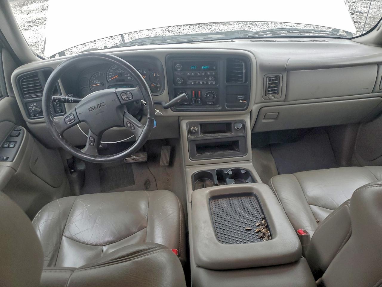 GMC Sierra C1500 Image 4