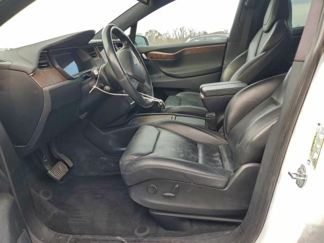 Tesla Model X Image 6