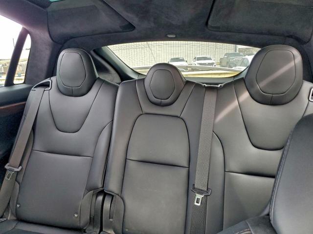 Tesla Model X Image 9