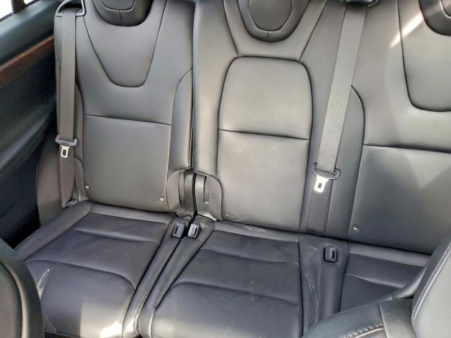 Tesla Model X Image 8