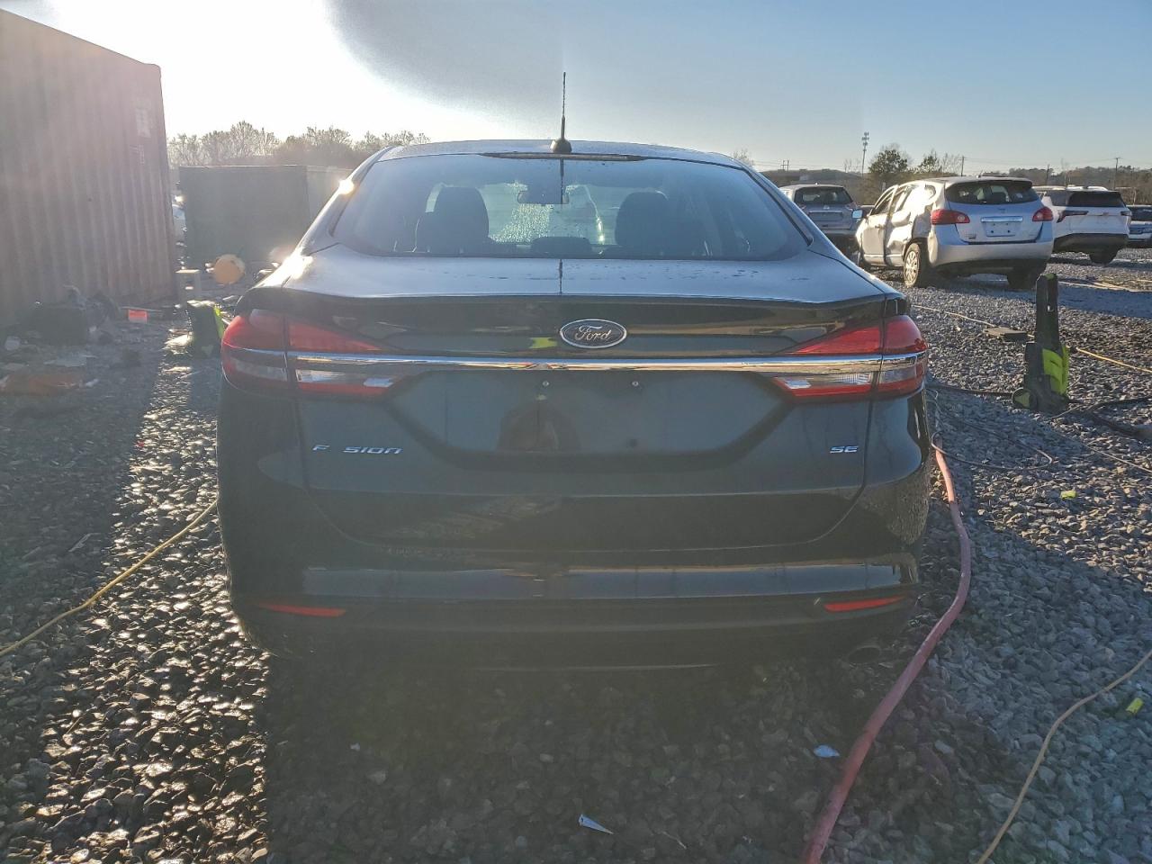 Ford Fusion Se Image 4