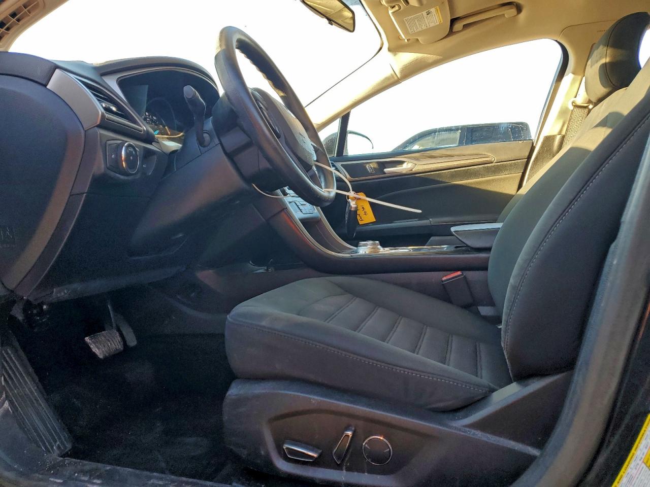 Ford Fusion Se Image 7