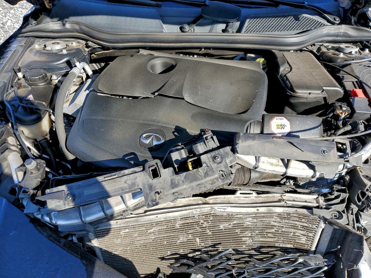 INFINITI Qx Base Image 8