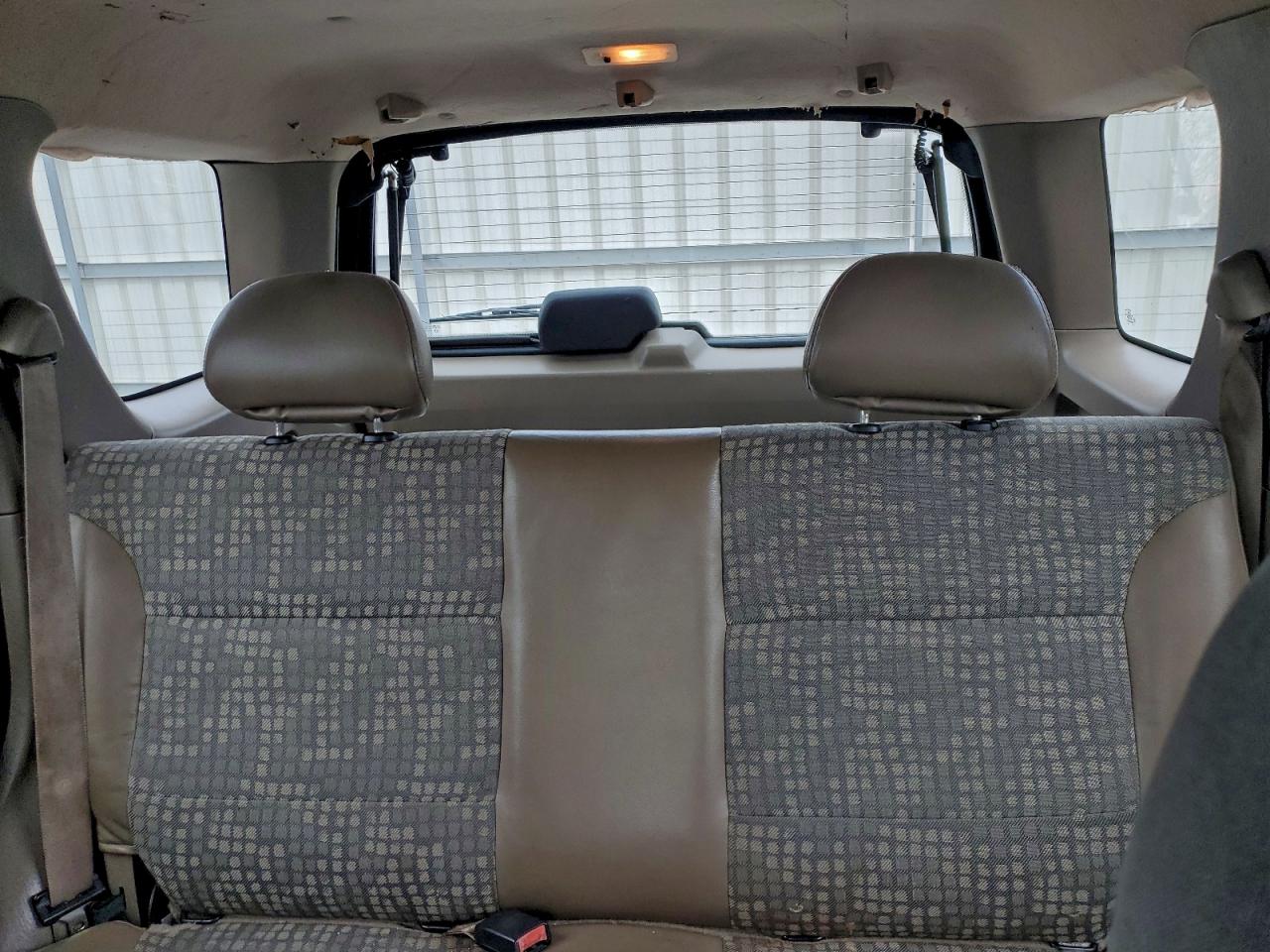 Ford Escape Xls Image 9