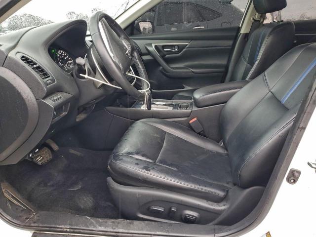 Nissan Altima 2.5 Image 3