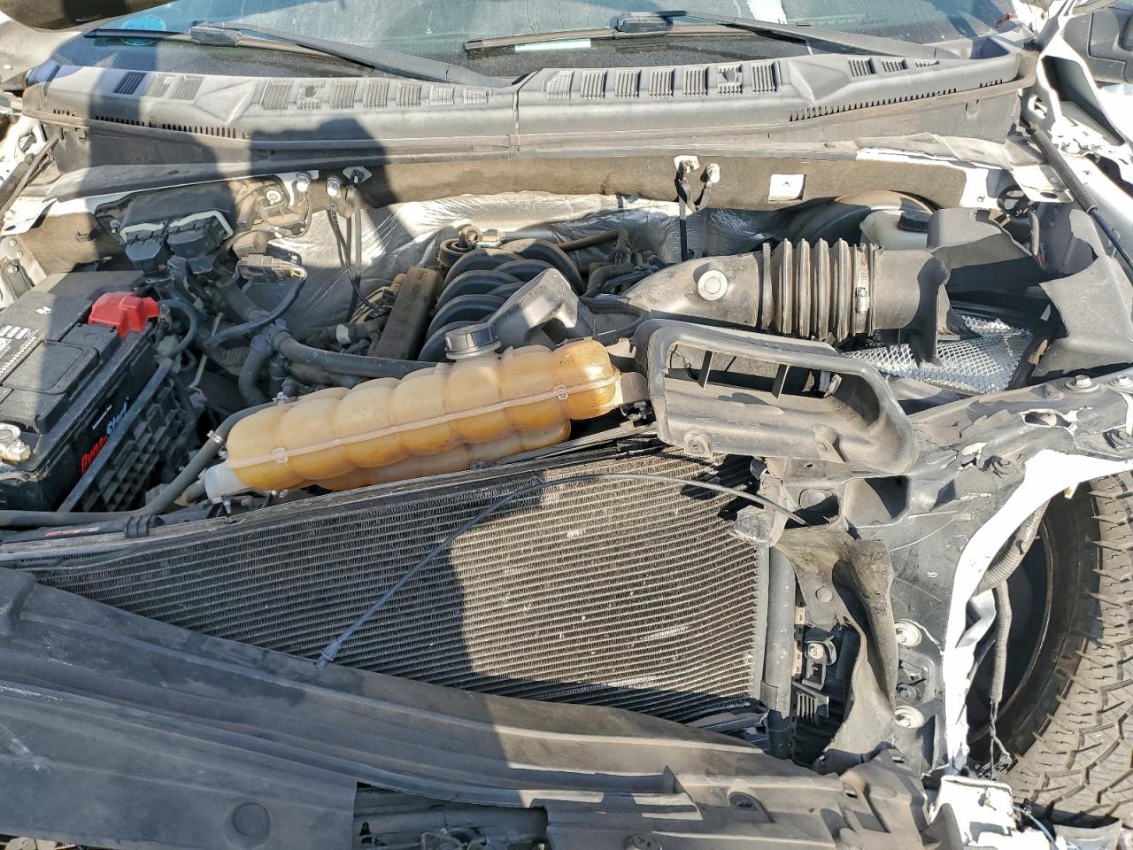 Ford F-150 Super Cab Image 8