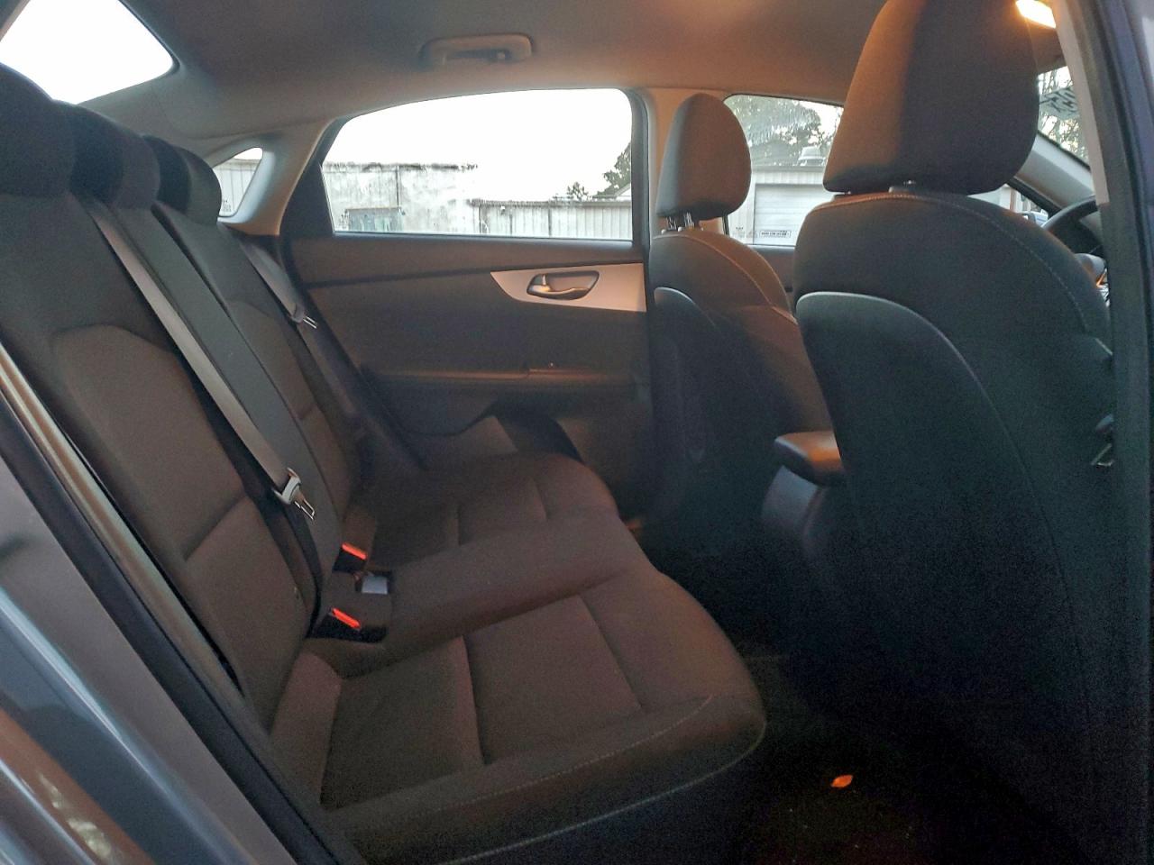 Kia Forte Lx Image 10