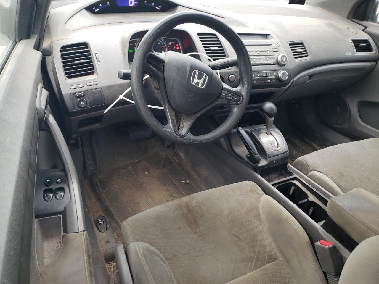 Honda Civic Dx-g Image 6