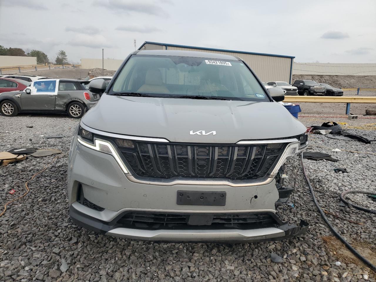 Kia Carnival Ex Image 9