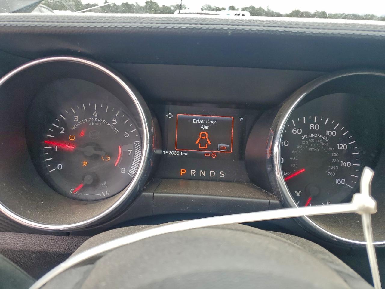 Ford Mustang Image 11