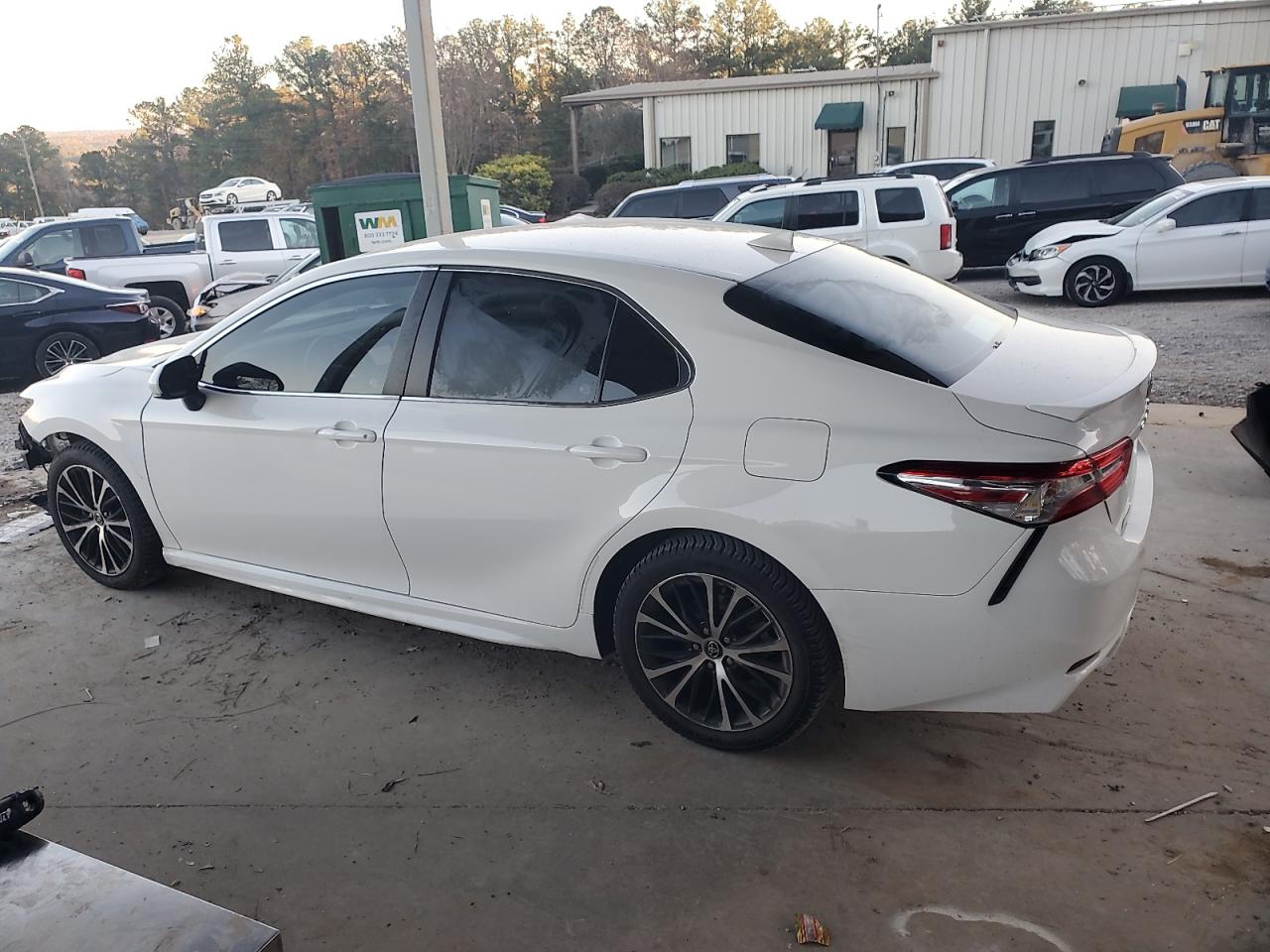 Toyota Camry Se Image 2