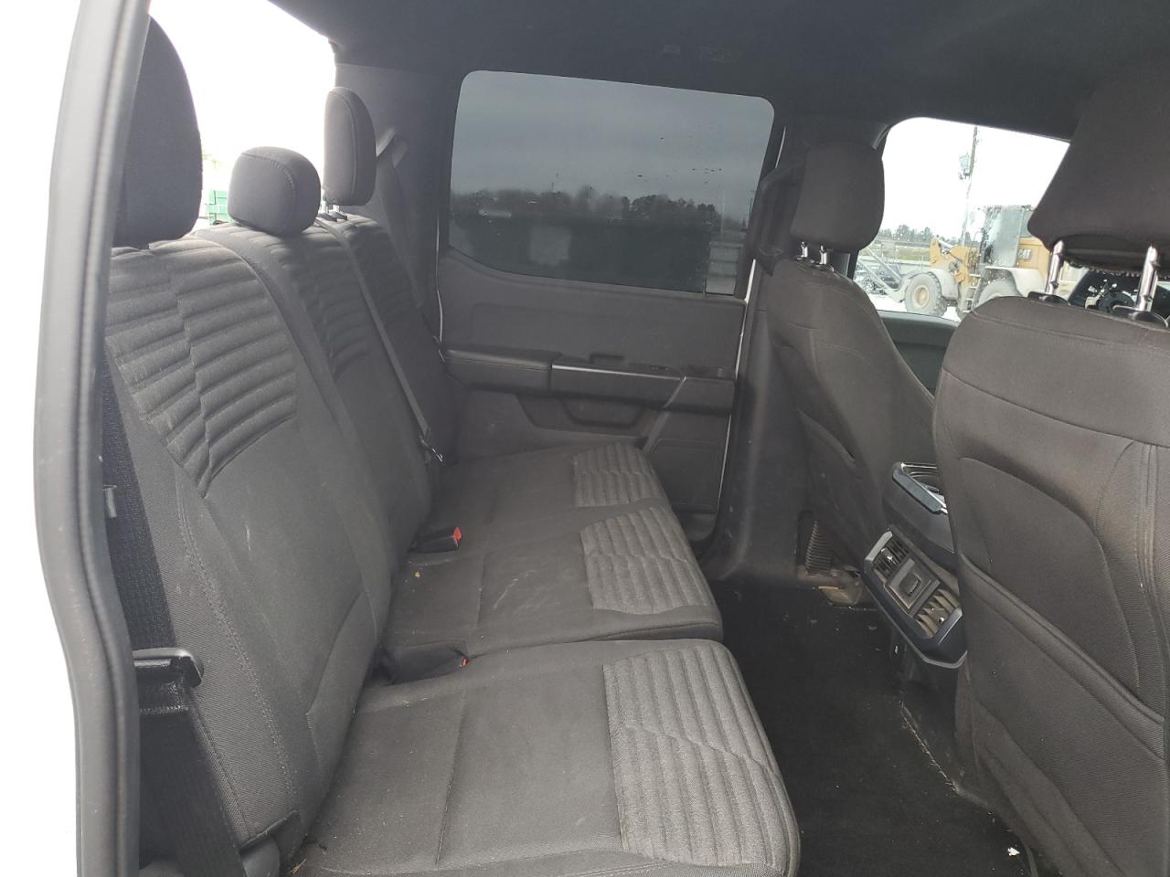 Ford F-150 Supercrew Image 9