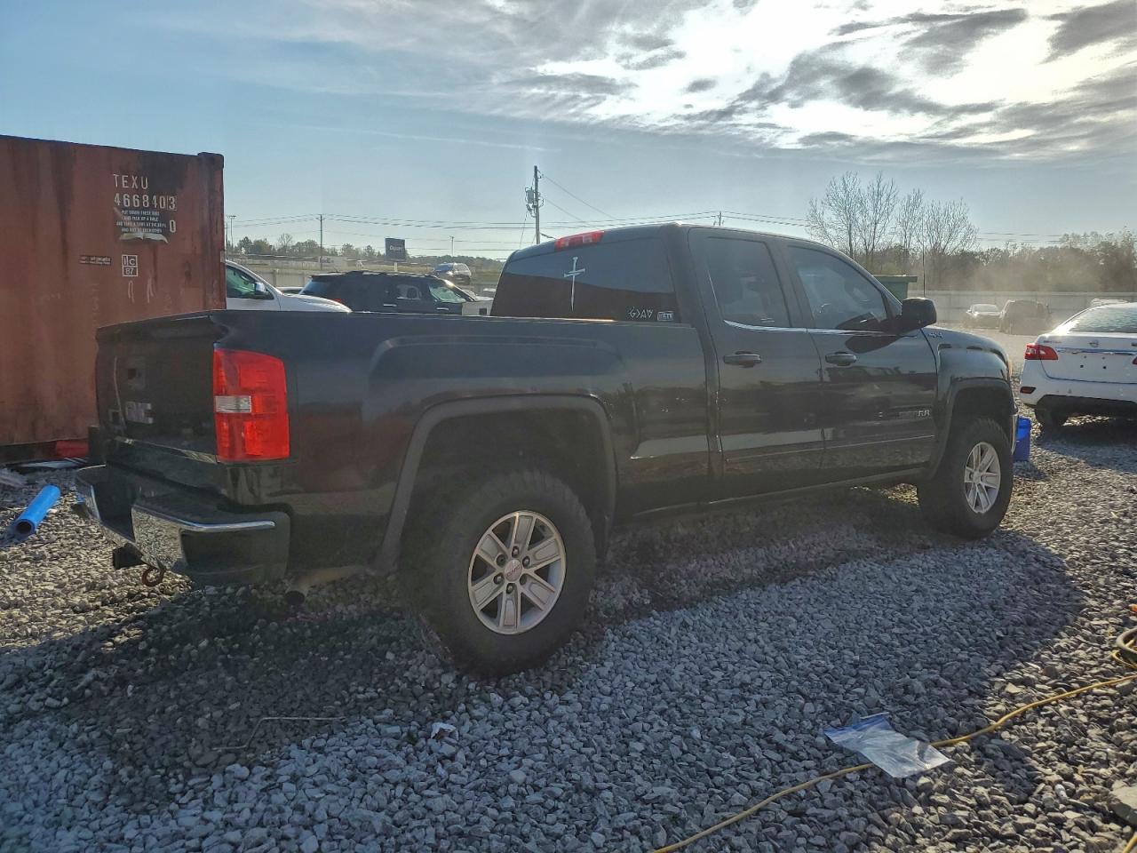 GMC Sierra K1500 Sle Image 4