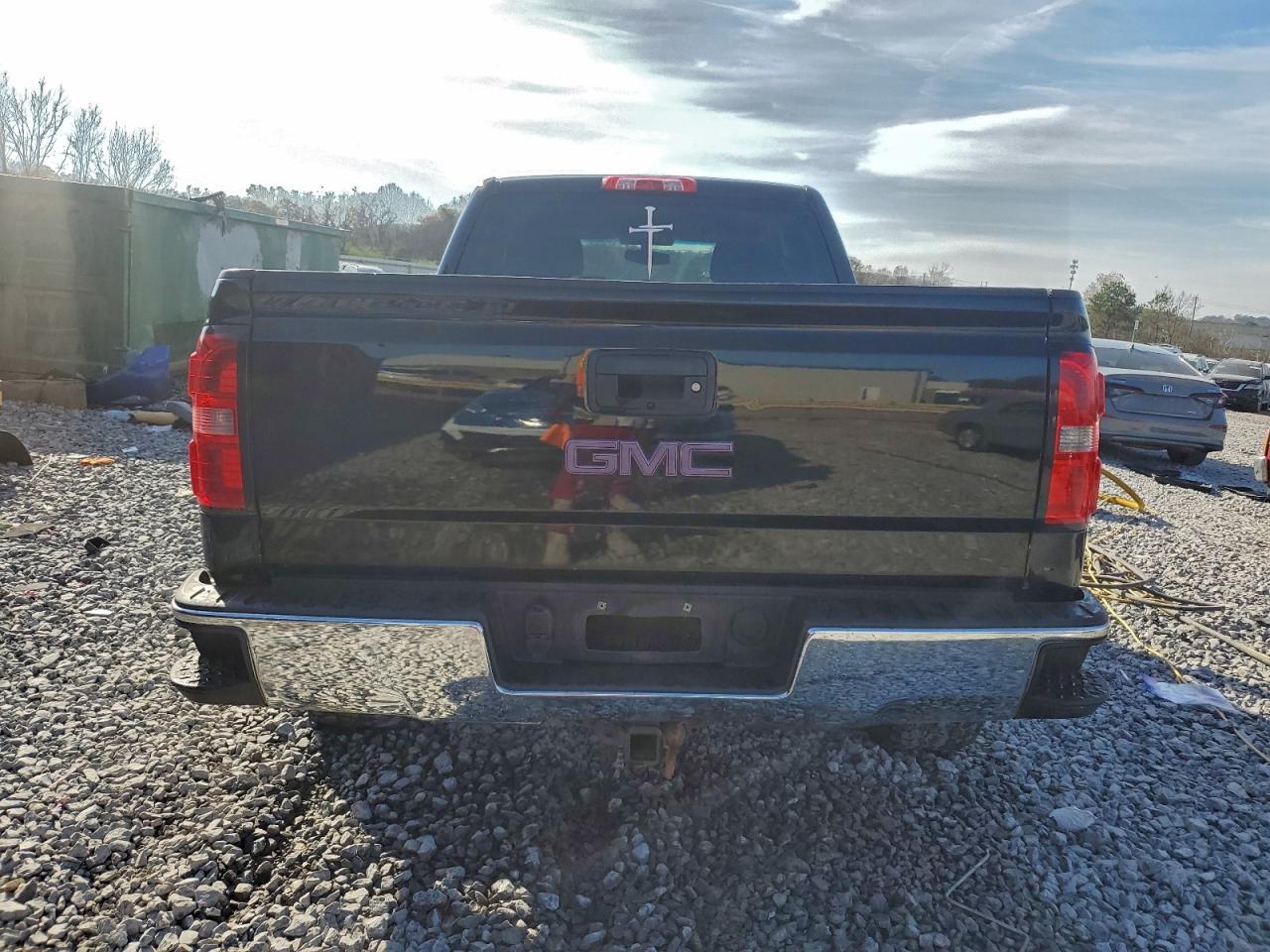 GMC Sierra K1500 Sle Image 9