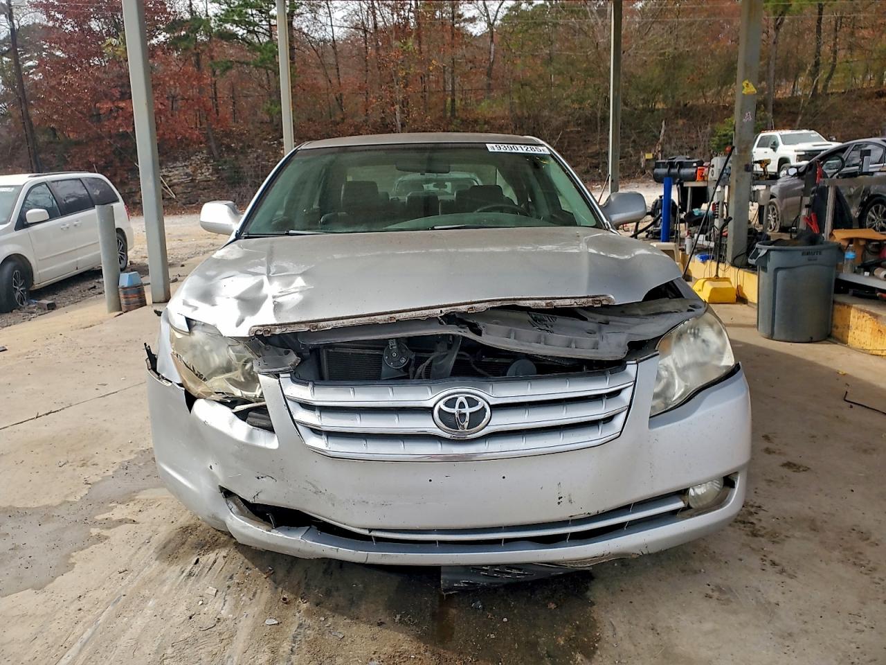 Toyota Avalon Xl Image 5