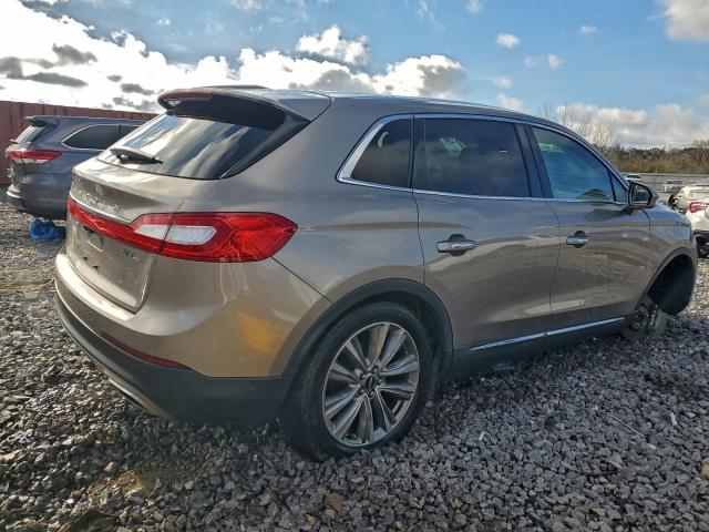 Lincoln MKX Reserve Image 3