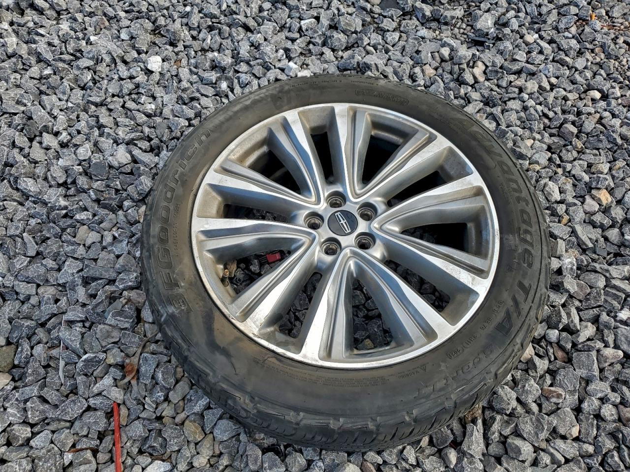 Lincoln MKX Reserve Image 14