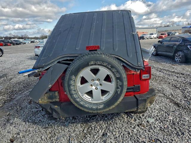 Jeep Wrangler Sahara Image 9