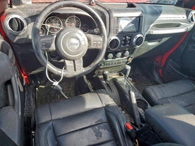 Jeep Wrangler Sahara Image 4