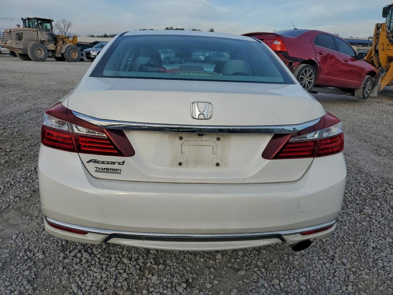 Honda Accord Lx Image 3