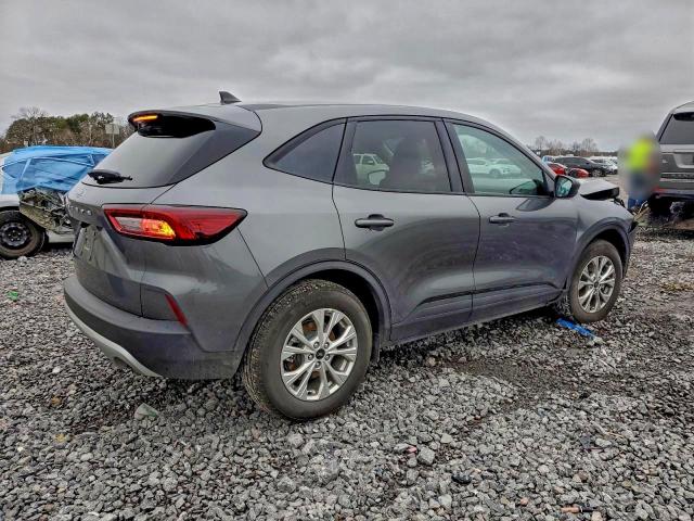 Ford Escape Active Image 4