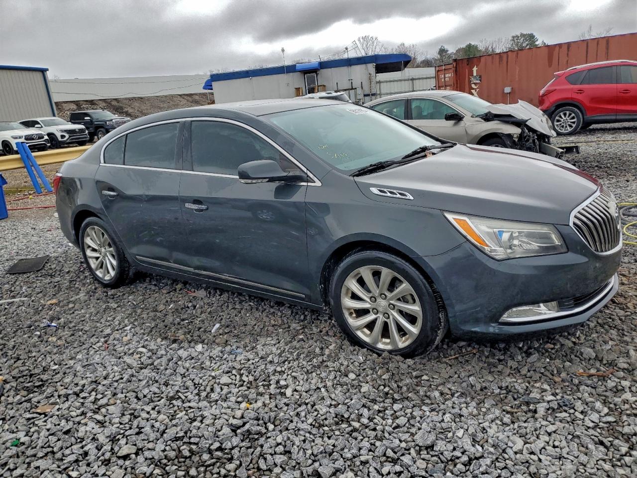 Buick LaCrosse Image 9