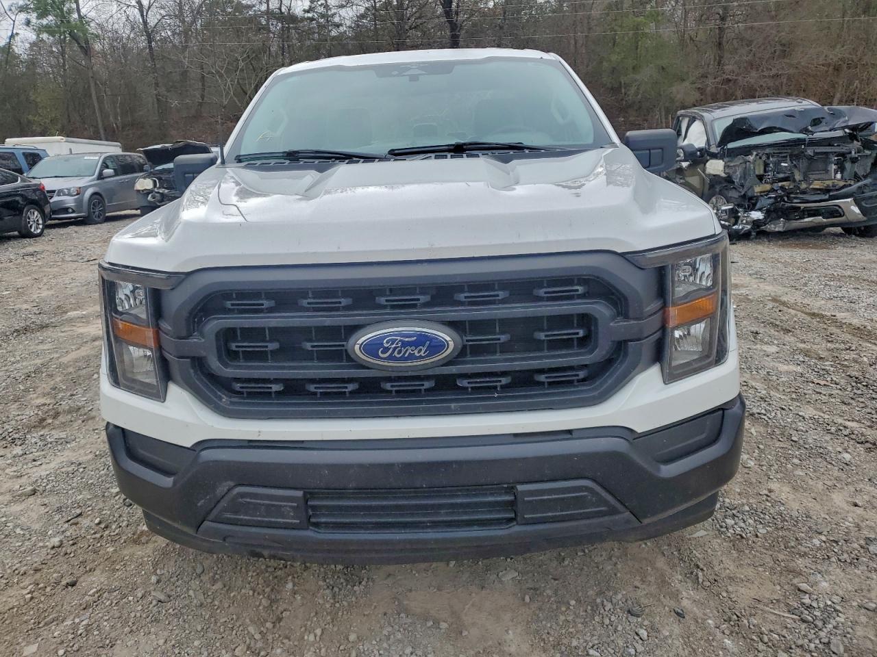 Ford F-150 Super Cab Image 9