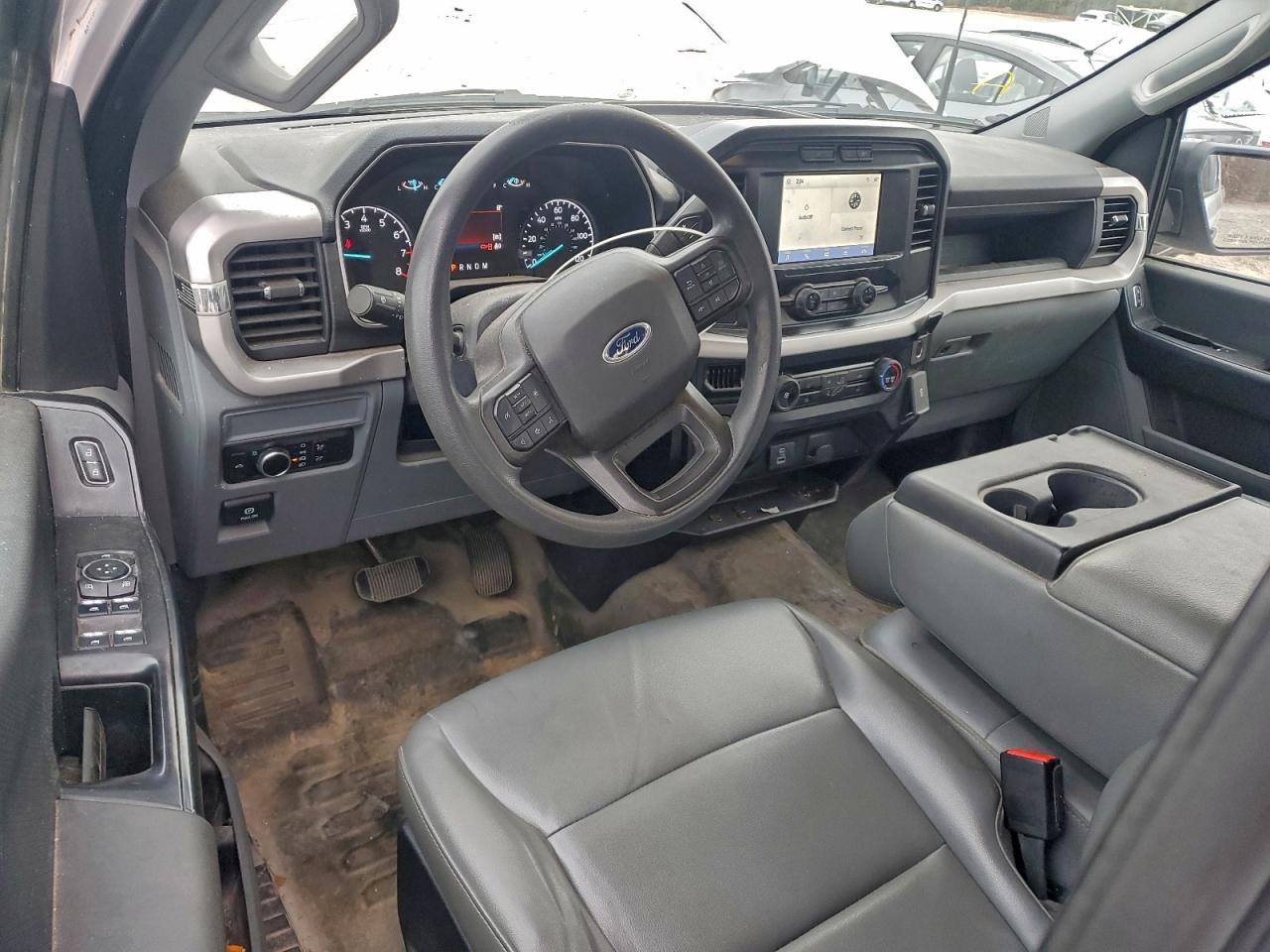 Ford F-150 Super Cab Image 11