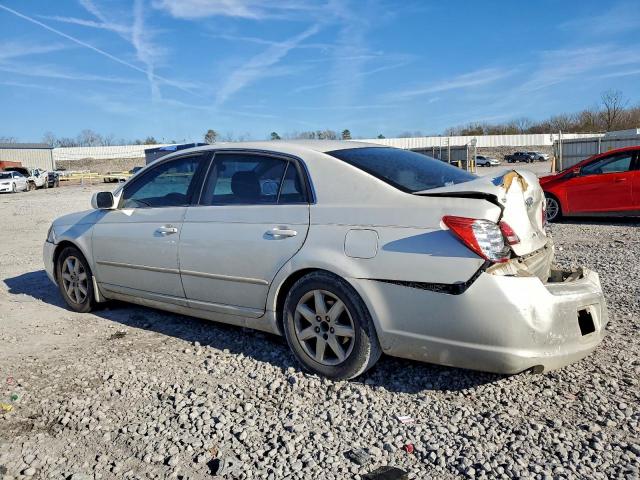 Toyota Avalon Xl Image 2