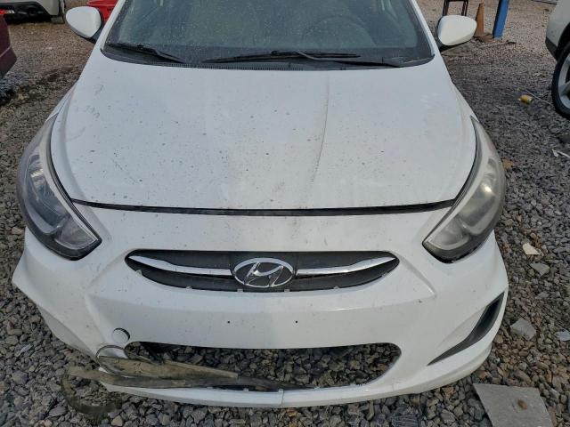 Hyundai ACCENT Se Image 9