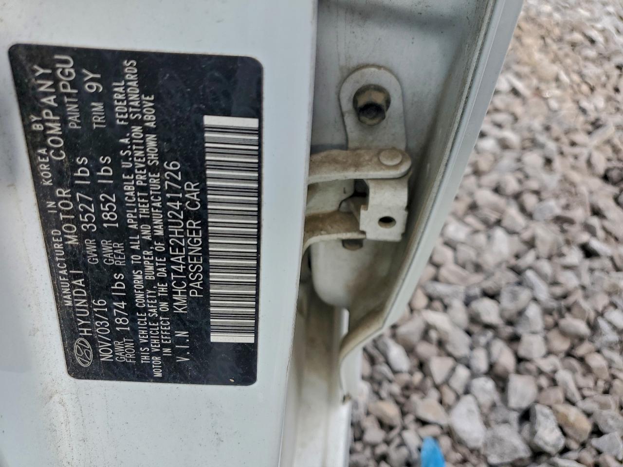 Hyundai ACCENT Se Image 12