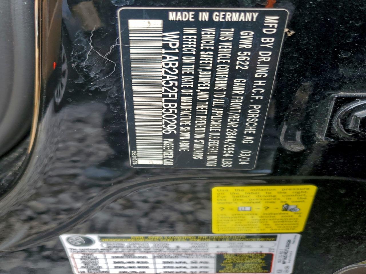 Porsche Macan S Image 9