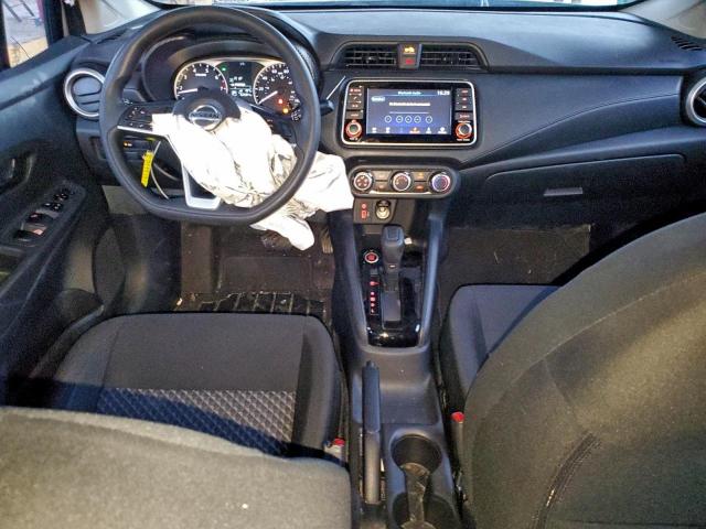 Nissan Versa S Image 8