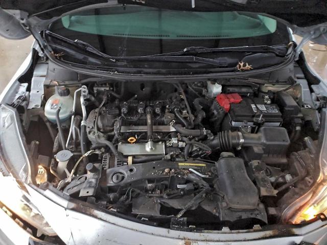 Nissan Versa S Image 10