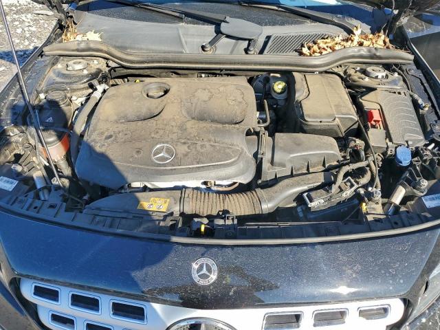 Mercedes-Benz GLA 250 Image 9