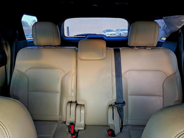 Ford Explorer Xlt Image 2