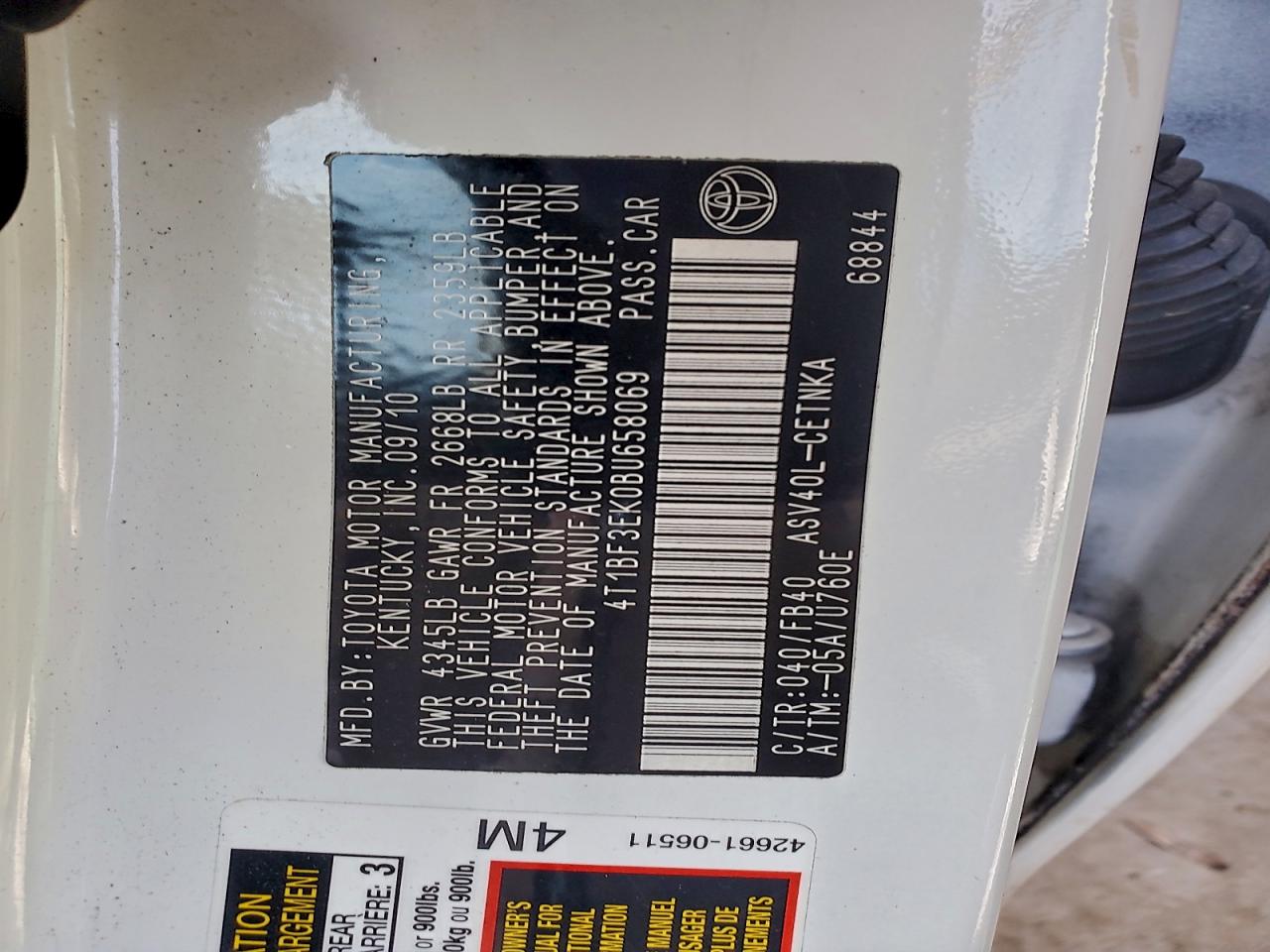 Toyota Camry Base Image 11