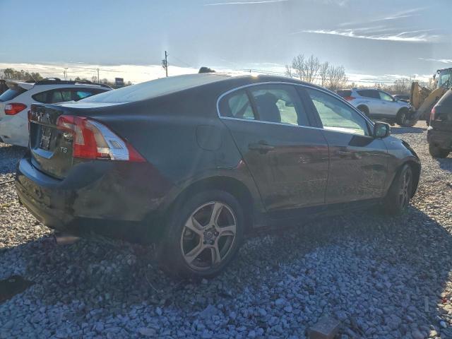 Volvo S60 T5 Image 4