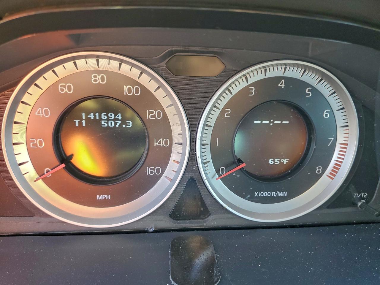 Volvo S60 T5 Image 8