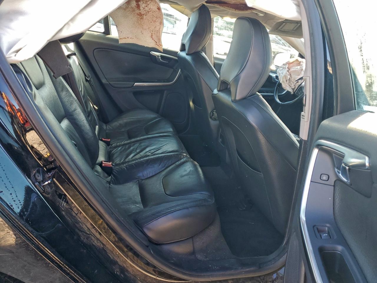 Volvo S60 T5 Image 5