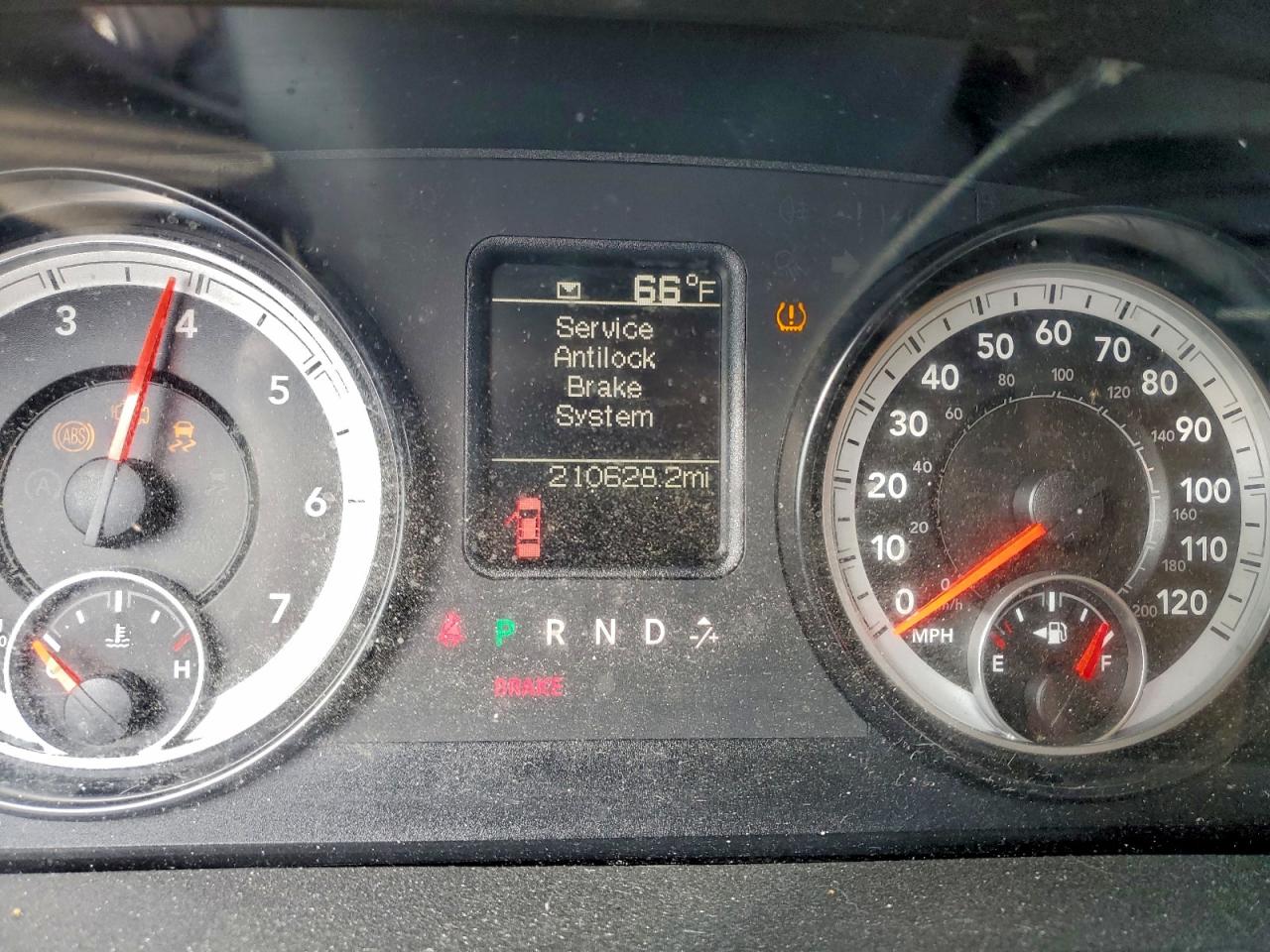 Ram 1500 St Image 10