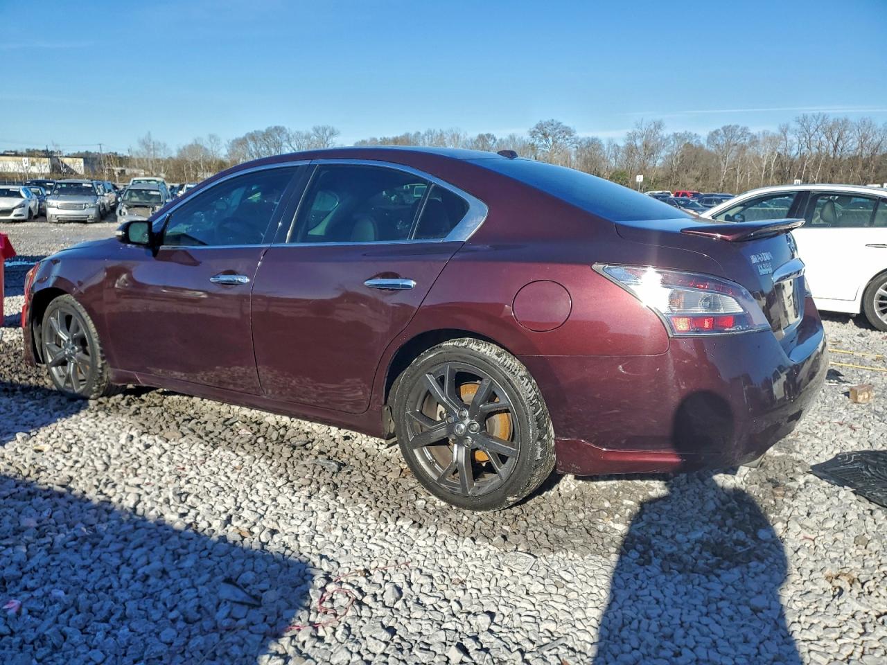 Nissan Maxima S Image 11